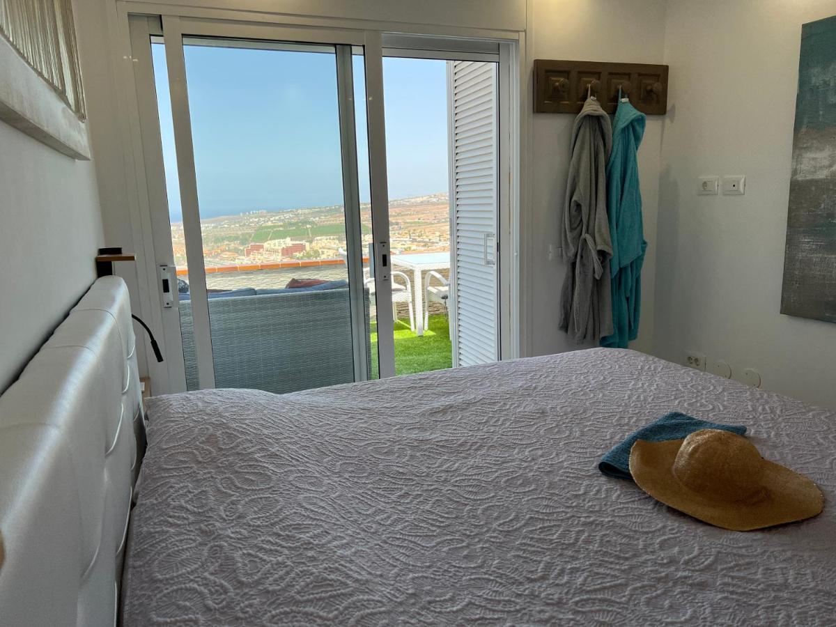 2 Bedroom Apartment With Breathtaking View Of The Sea - Sunset Costa Adeje  ภายนอก รูปภาพ